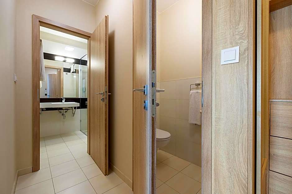 Silver Crown Hotel & Residence, Palace Quarter