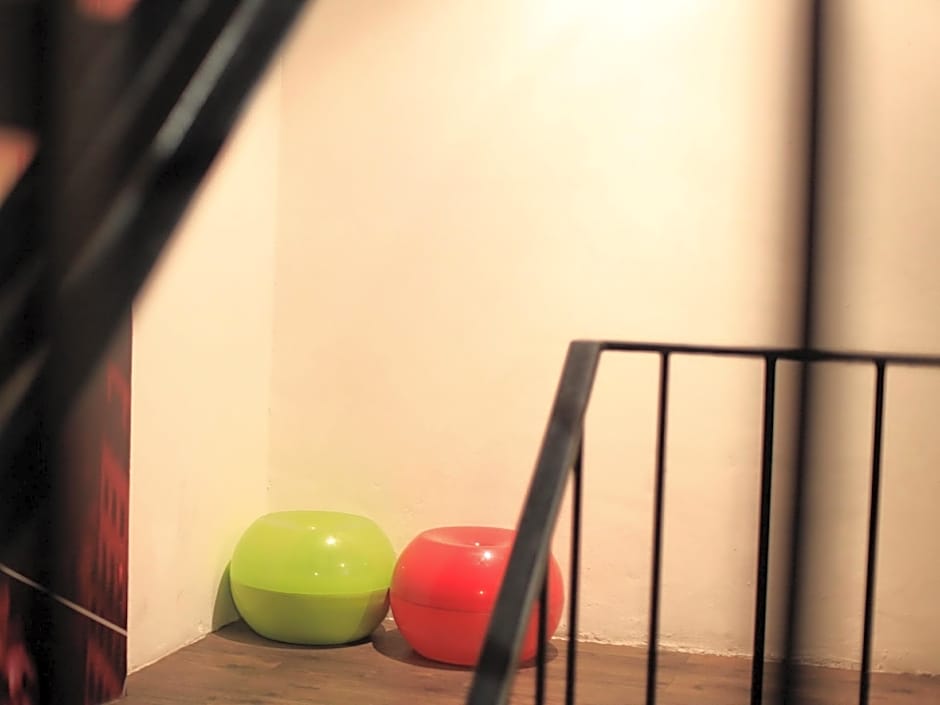 CheQinn Hostel - Sukhumvit 4 Nana Plaza