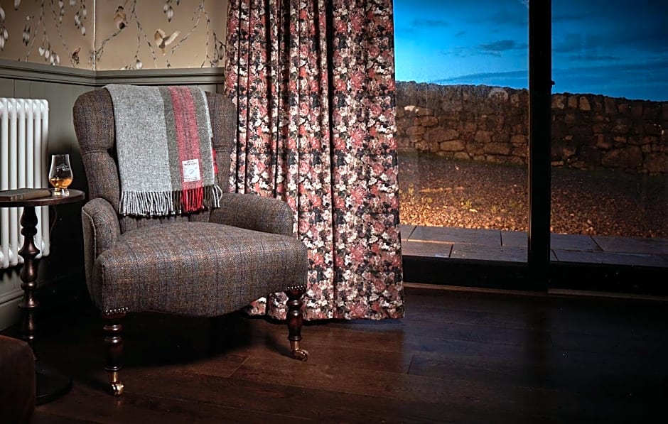 Monkstadt 1745 Restaurant with Rooms