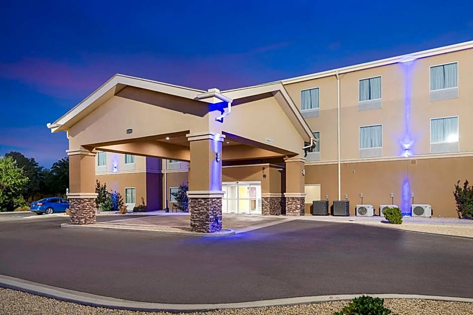Quality Inn & Suites Carlsbad Caverns Area