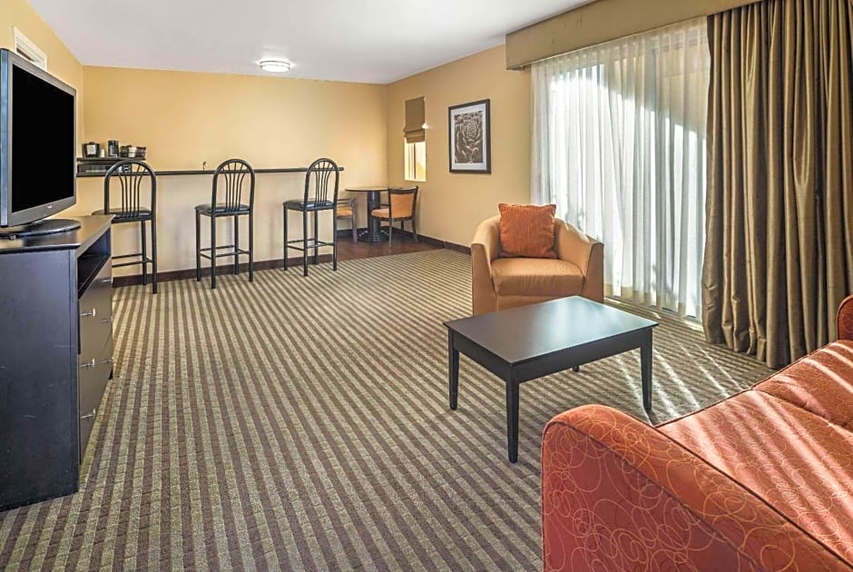 La Quinta Inn & Suites by Wyndham Tucson Reid Park