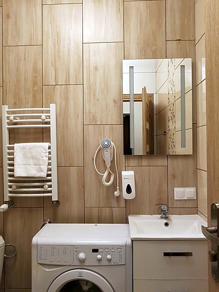 Hostel Mleczna - Metro Zacisze