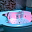 Royal Playa Suite and Apartament -private parking- self chek out