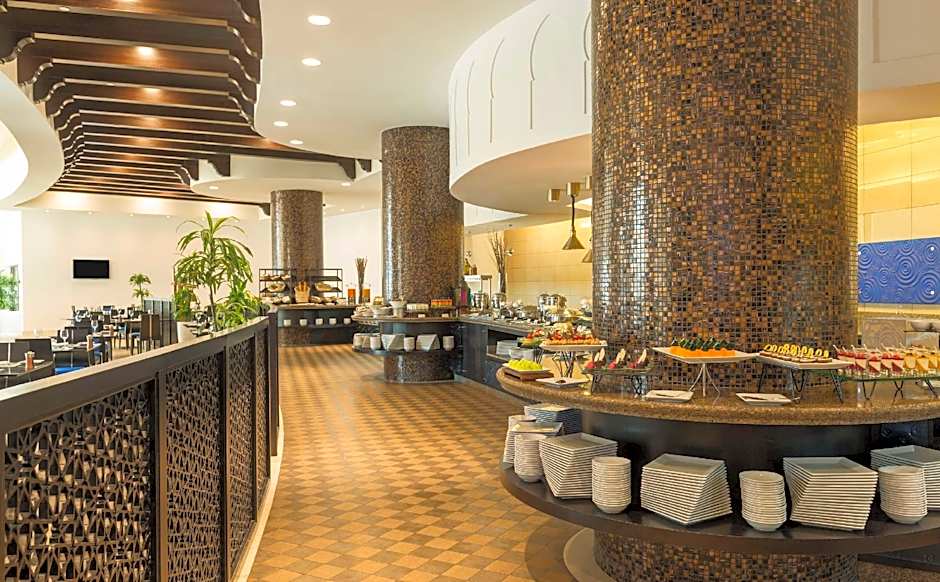 Bahi Ajman Palace Hotel