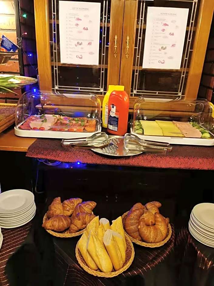 River Star Hotel