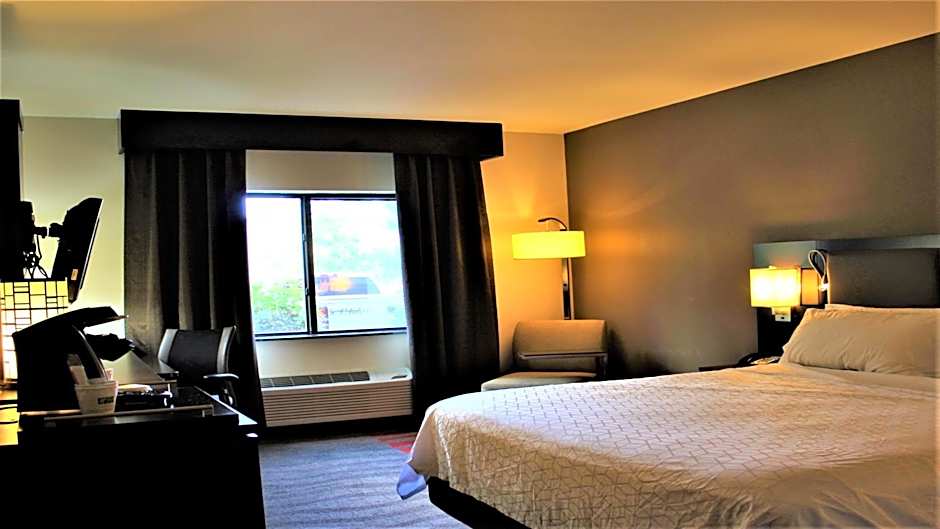 Holiday Inn Express Hotels & Suites Rockingham West By IHG