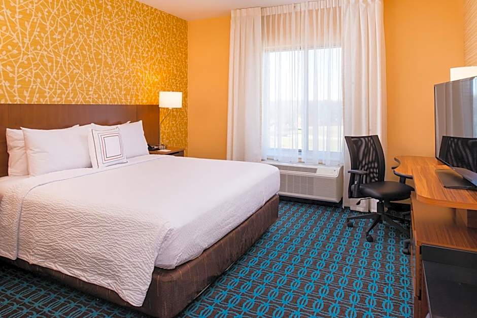 Fairfield Inn & Suites by Marriott Akron Stow