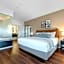 Cherry Tree Inn & Suites