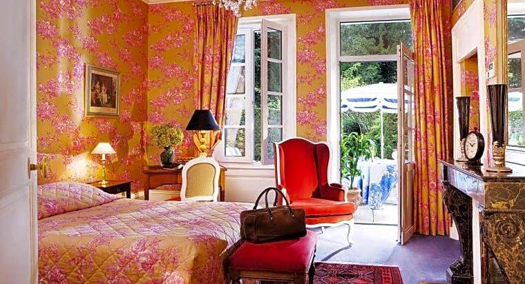 Photo 1 of 1 of Deluxe Room