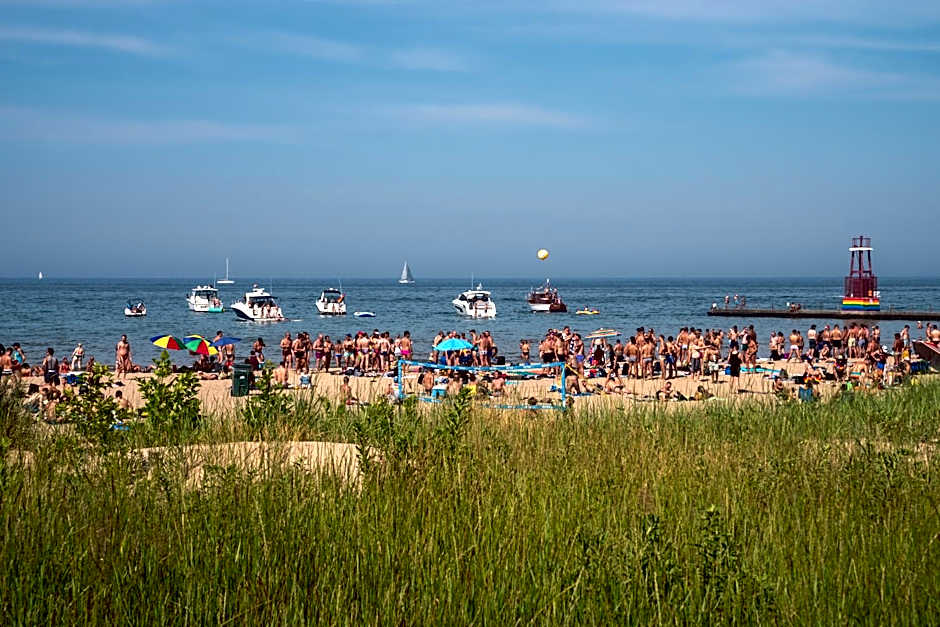 House 5863- Chicago'S Premier Bed And Breakfast