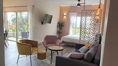 Bar suite