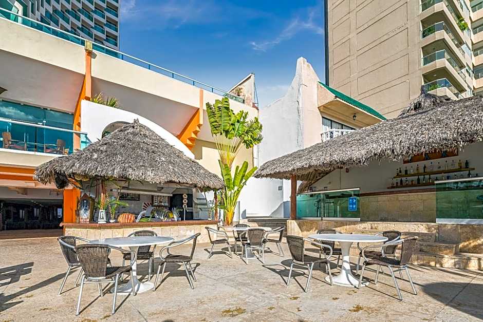 Copacabana Beach Hotel Acapulco