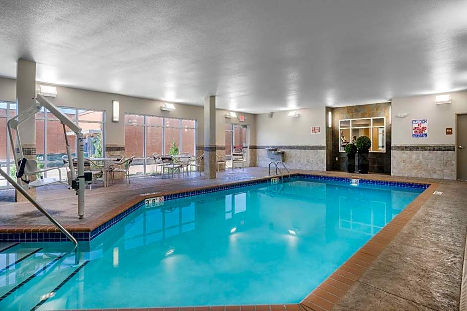 AmericInn by Wyndham Winona