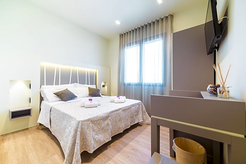 Hotel Calaluna