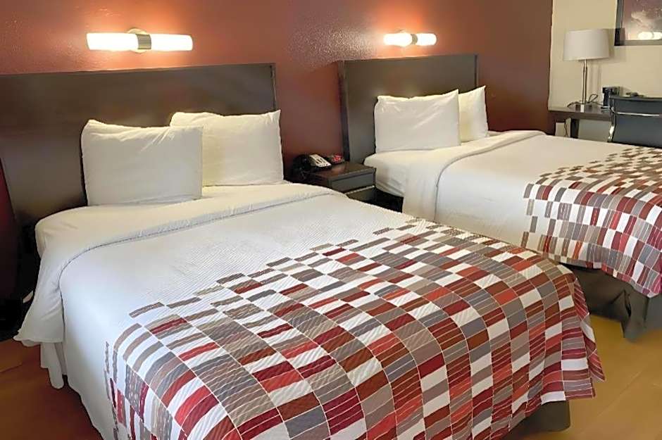 OYO Hotel Tulsa N Sheridan Rd & Airport