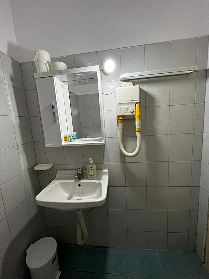 Nikos Studios and Apartments