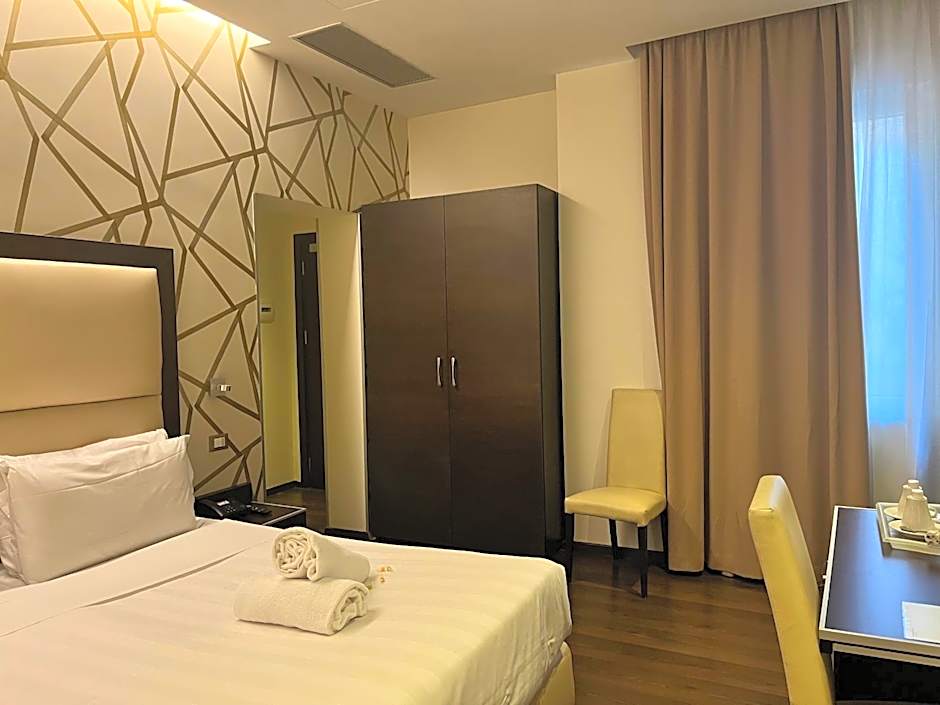 Catone District Hotel