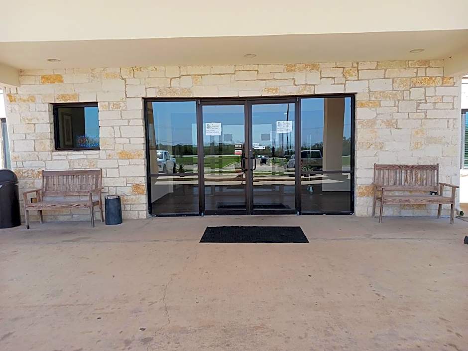 Yorktown Inn and Suites