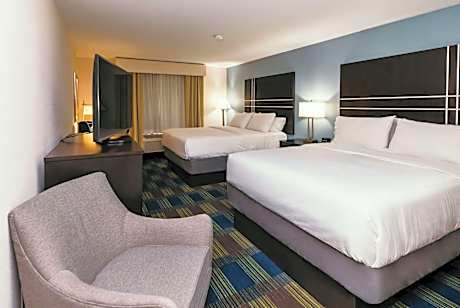 Queen Room with Two Queen Beds - Non-Smoking