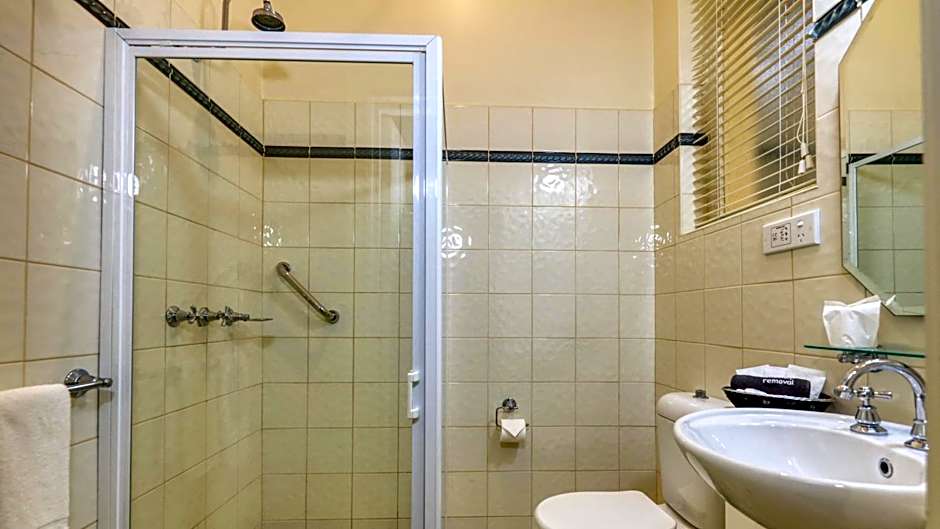 Royal Exchange Hotel