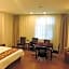 GreenTree Inn Jiangxi Shangrao Qianshan Ehu Avenue Express Hotel