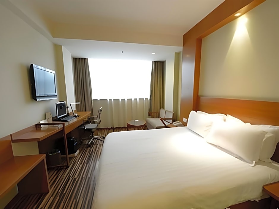 Jinjiang Inn Style Taiyuan Grand South Gate Metro Station