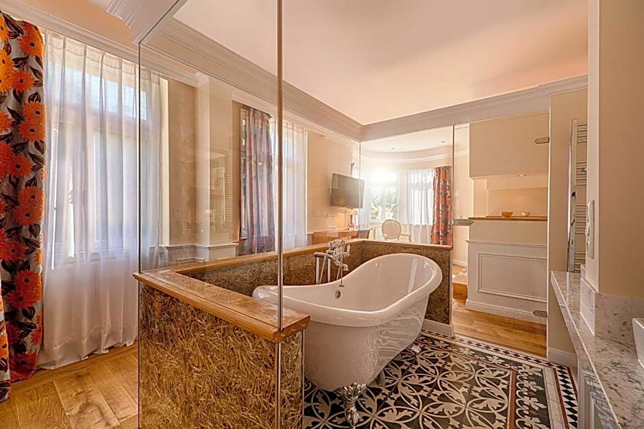 Hotel Weinberg-Schlößchen