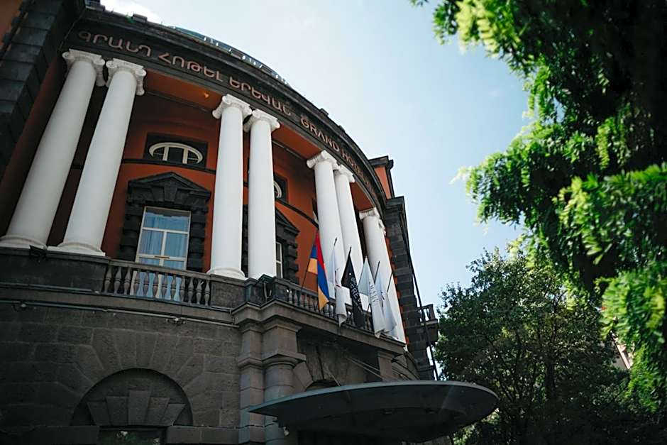 Grand Hotel Yerevan - Small Luxury Hotels of the World