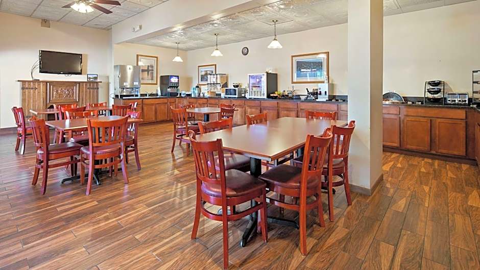 Best Western The Hotel Chequamegon