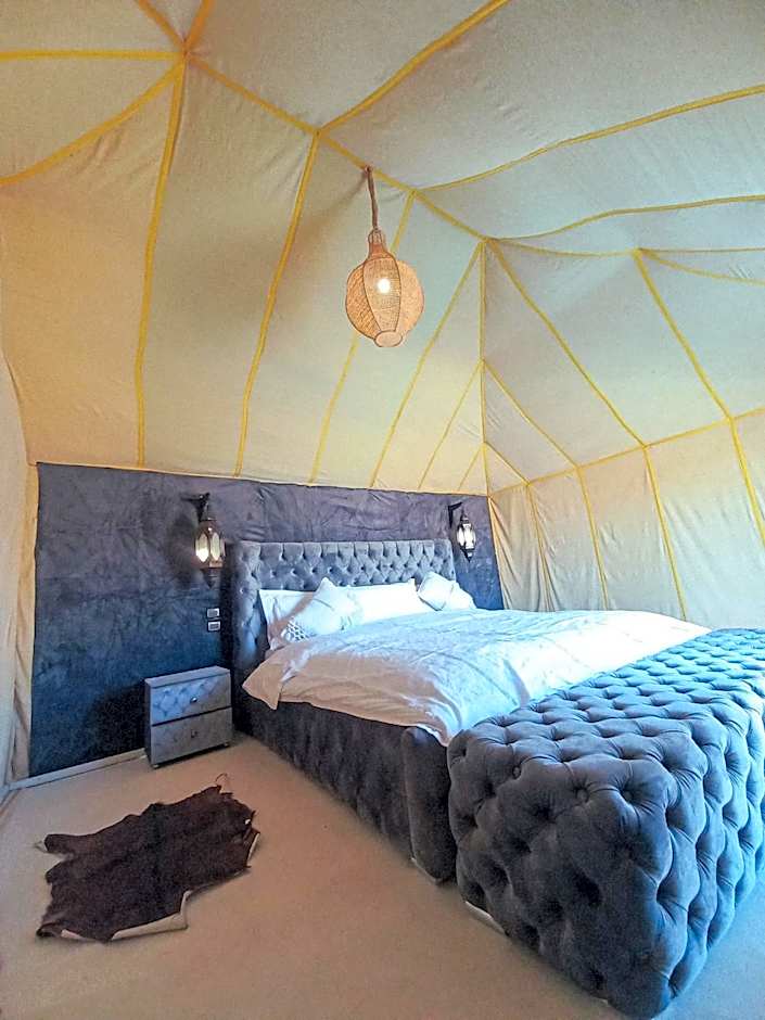 The Luxury ERG Safari Camp