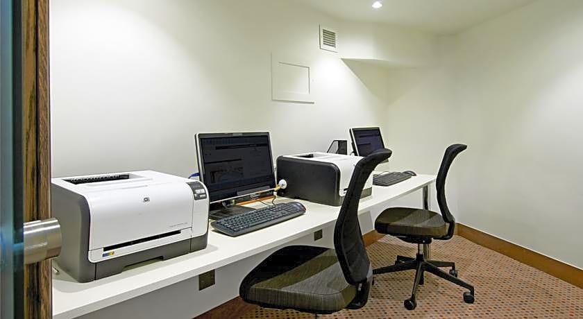 Hilton London Metropole