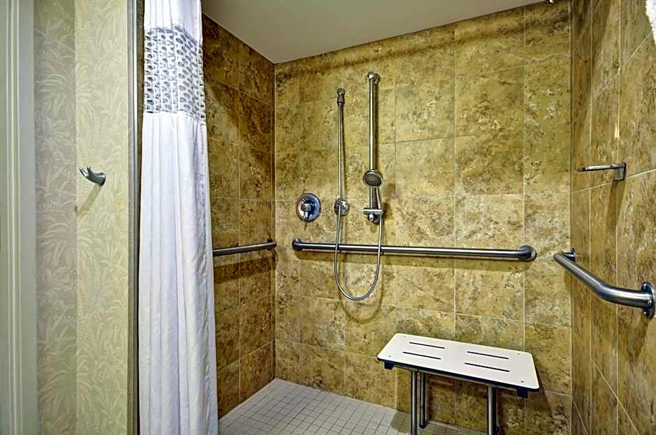 Hampton Inn By Hilton And Suites Charleston/Mt. Pleasant-Isle Of Palms