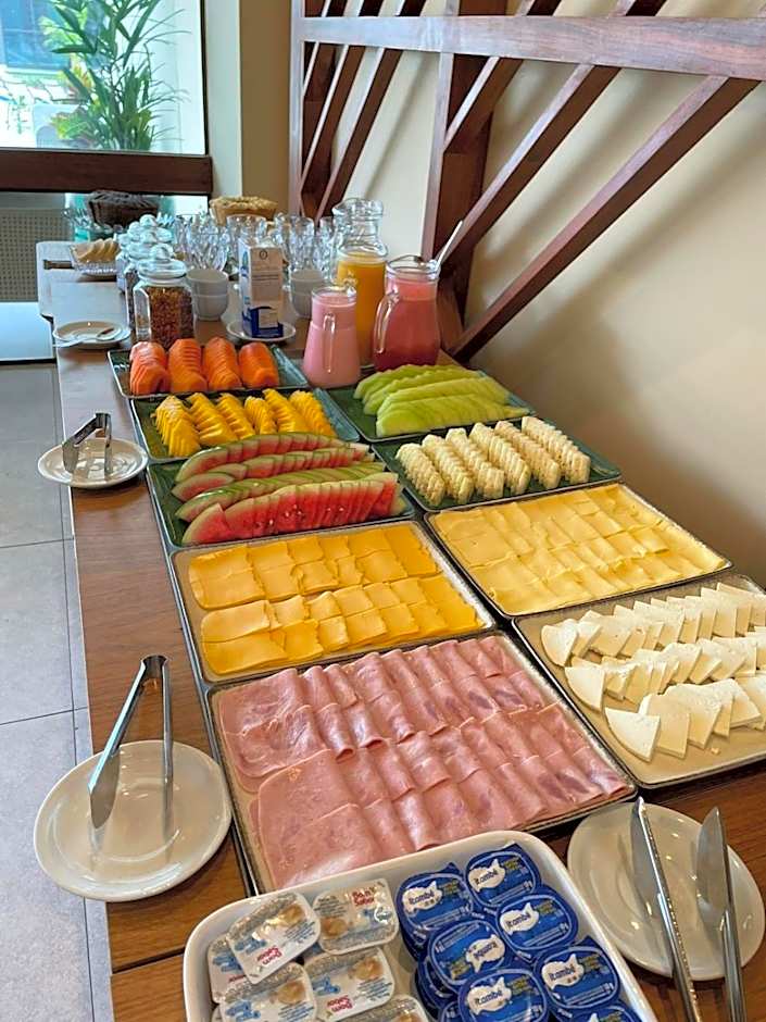 Porto de galinhas Muro alto Makia