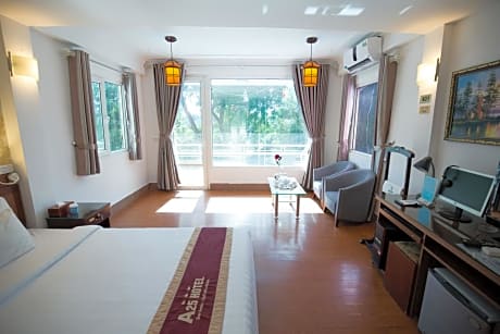 Deluxe Double Room with Balcony