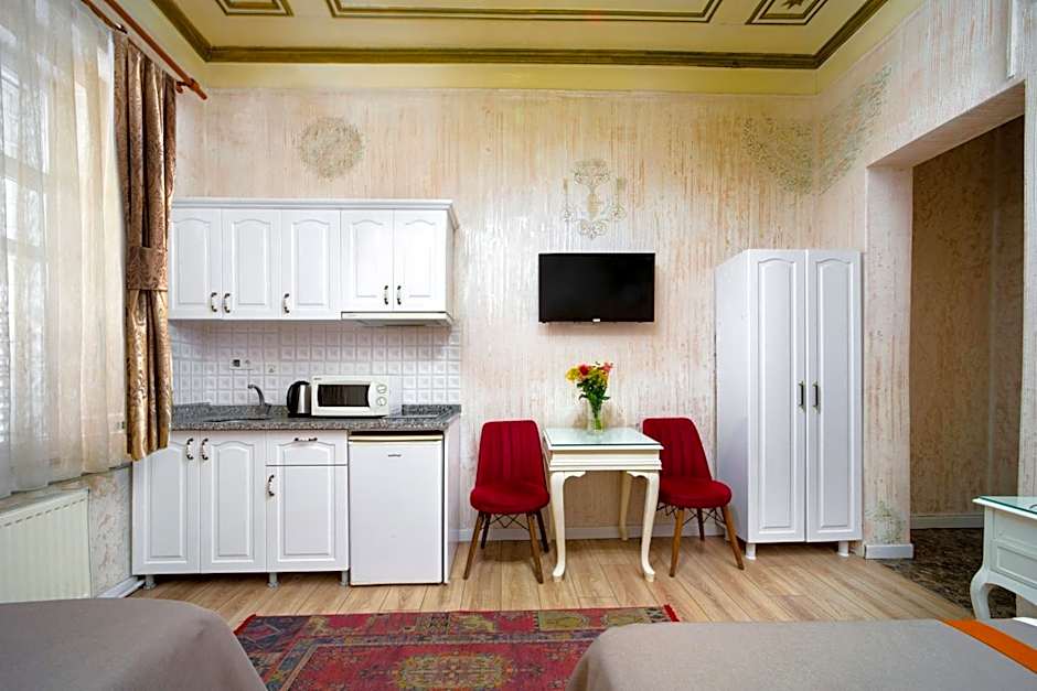 Alhambra Apart Hotel