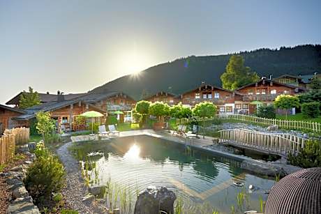 Alpin Chalets Oberjoch - Luxus Unterkunft mit privatem SPA und Zugang zu 3000 qm SPA Panoramahotel Oberjoch