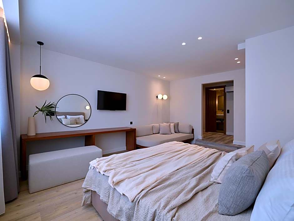 Haya Athens Loftie Suites