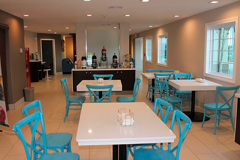 Quality Inn & Suites Port Arthur - Nederland
