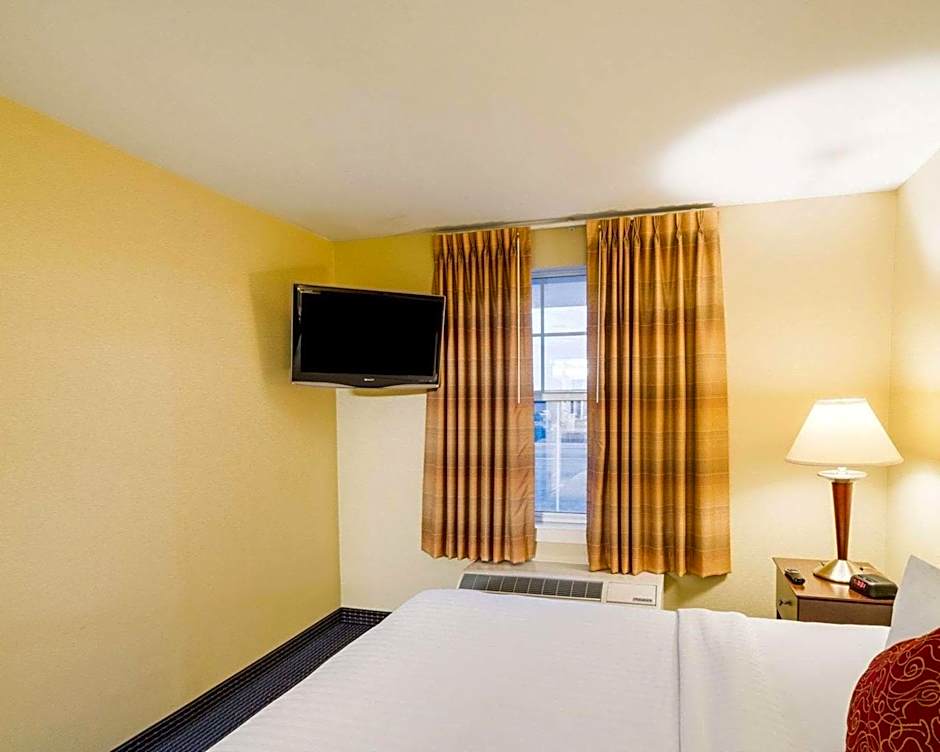 Mainstay Suites Dover