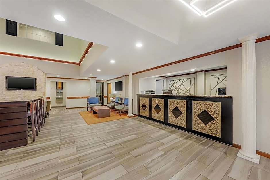 Best Western Alamo Suites