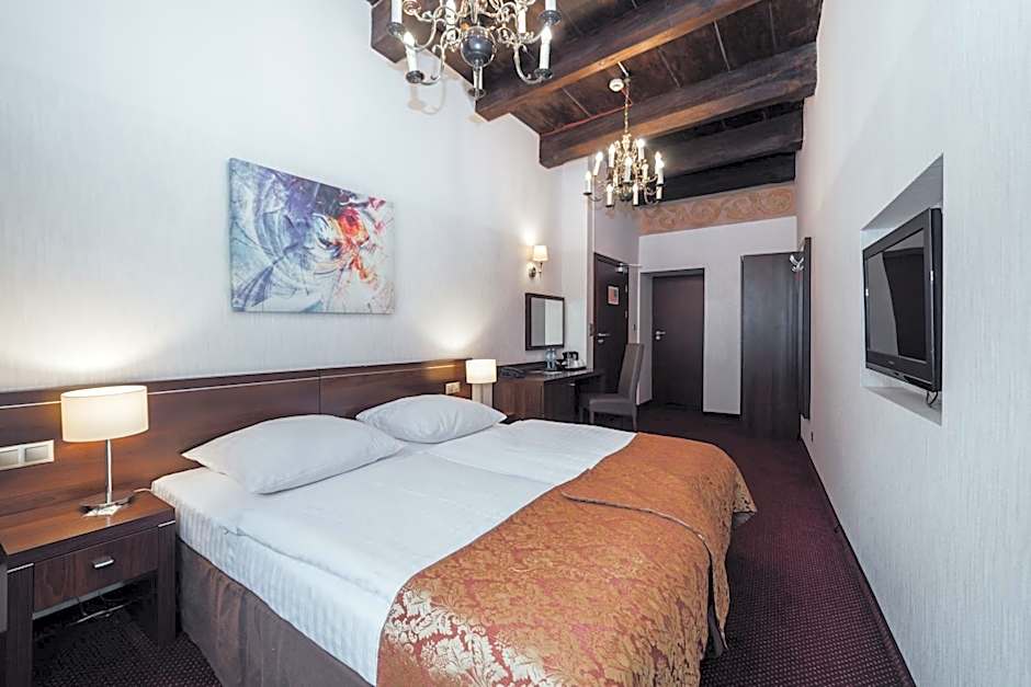 Hotel Rezydent