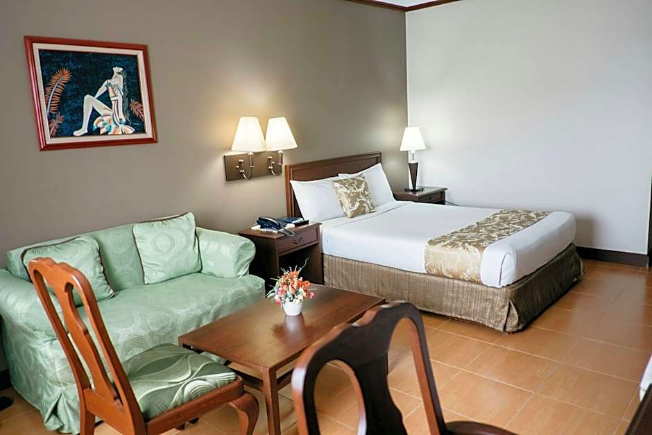 East Asia Royale Hotel