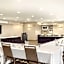 Country Inn & Suites by Radisson, Ames, IA