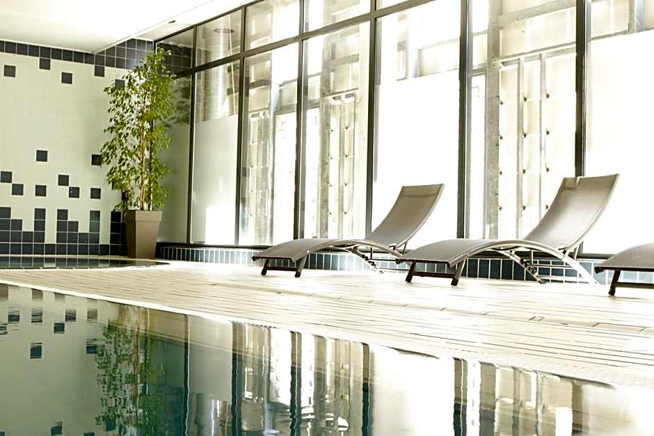 College des Doctrinaires, Hôtel, Résidence et SPA