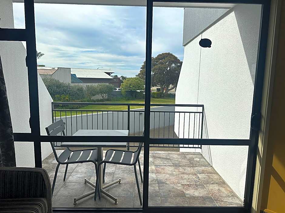 Photo 1 of 17 of Standard 1 Bedroom