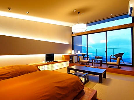 Japanese Western Style 2nd Floor Room with Open-Air Bath