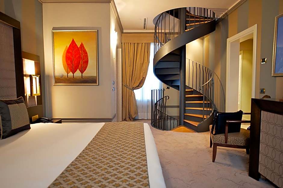 Grand Hotel Visconti Palace