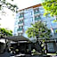 Loji Hotel