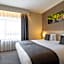 Golden Lakes Hotel