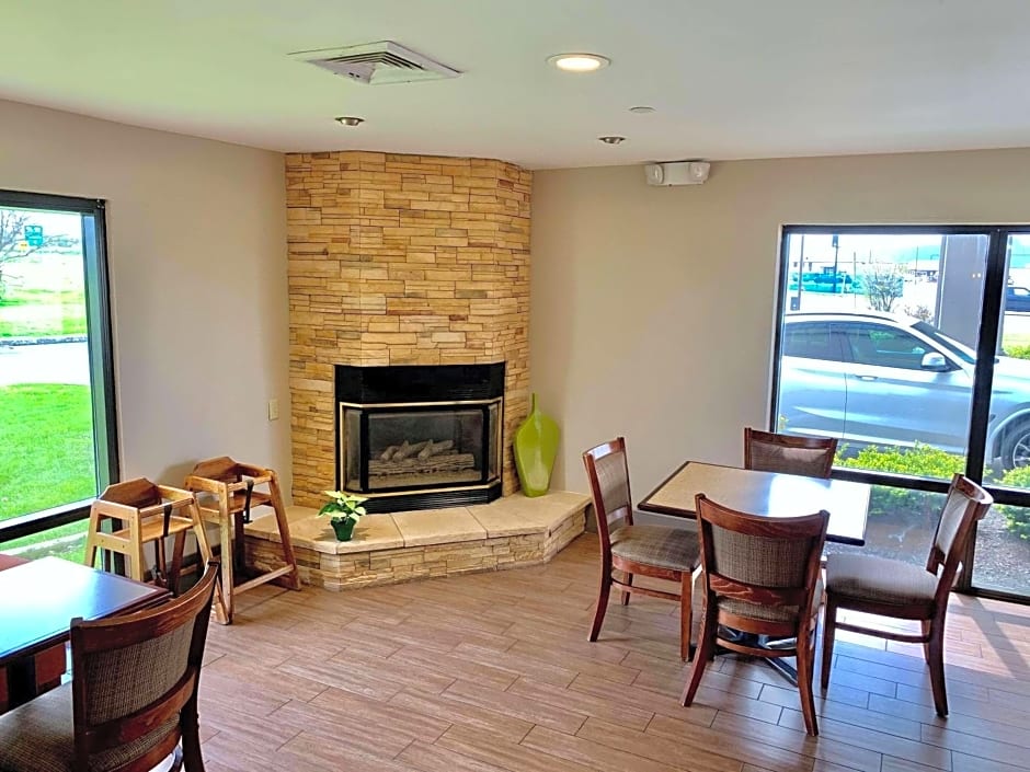 Country Inn & Suites by Radisson, Sandusky South, OH
